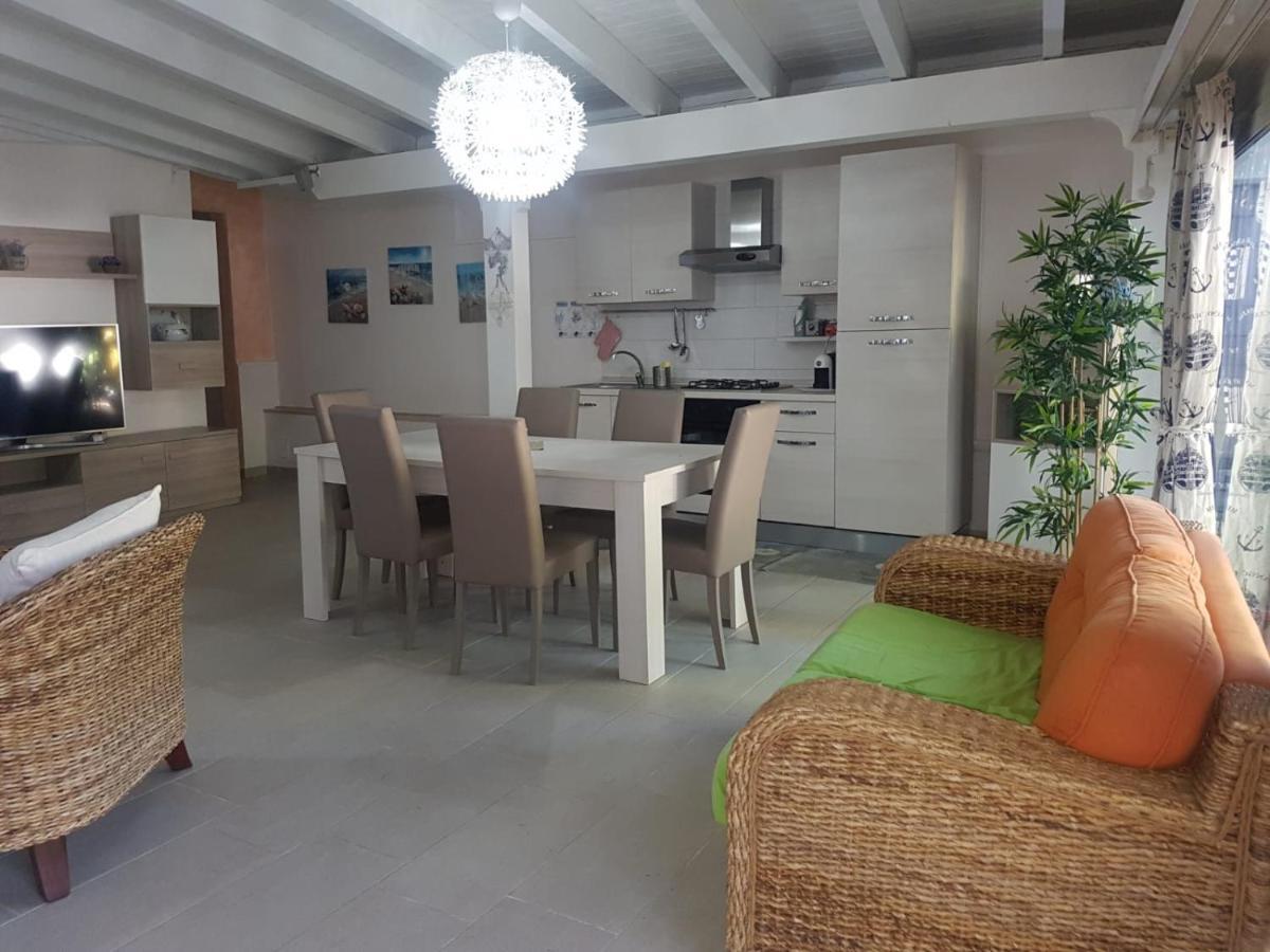 Villa Relax Sul Mare 加利波利 外观 照片